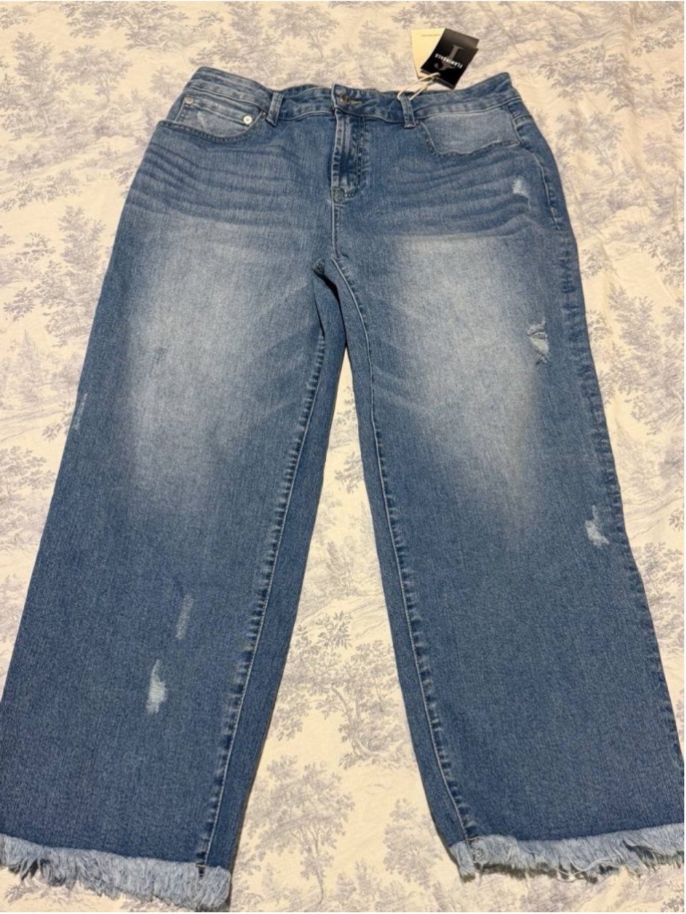 Flamingals Women's Denim Capri Jeans for Women Mid Rise Skinny Capri Pants XL